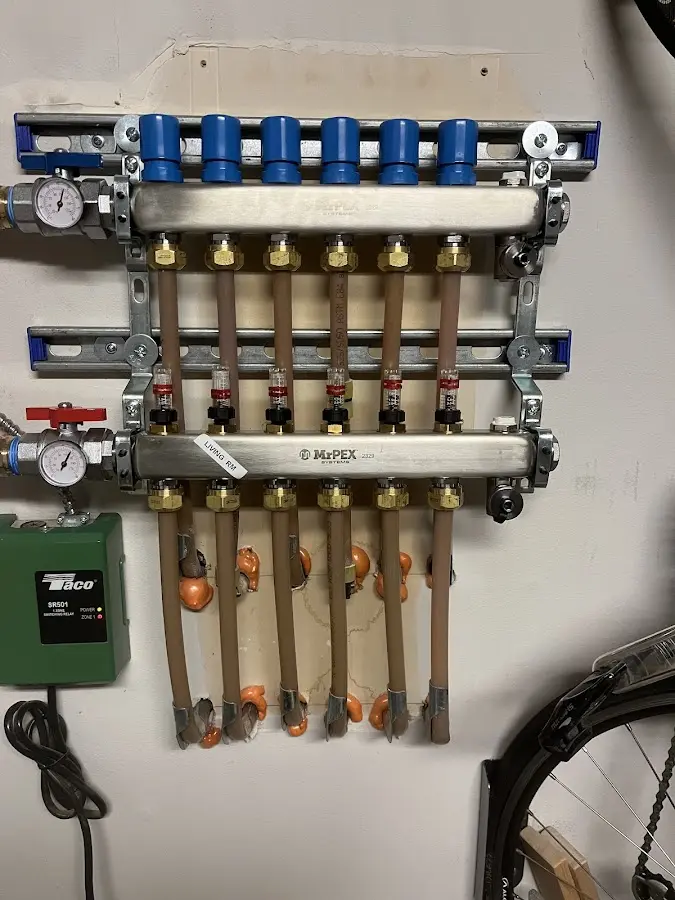 Plumber performing Leak Detection at a residential property in Loyola